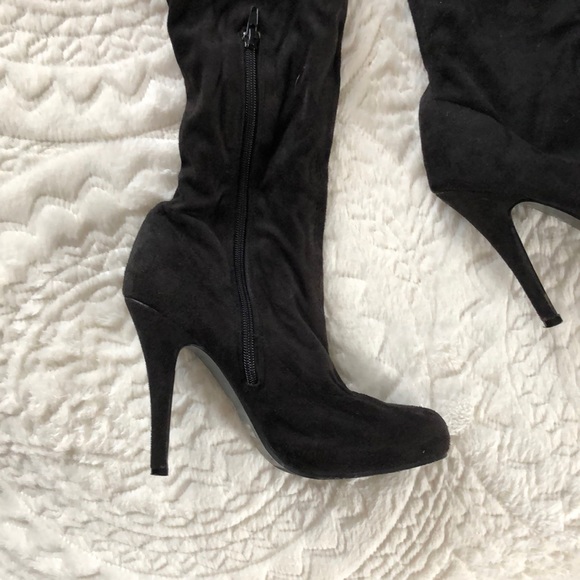 Bumper over the knee black suede high heel boots - Picture 2 of 2